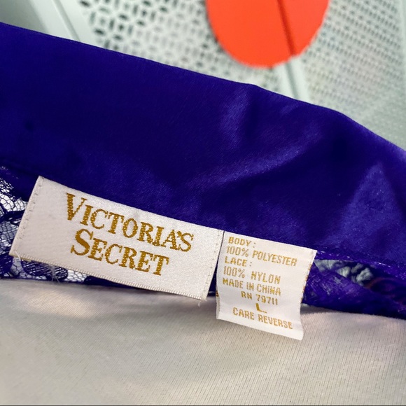 Vintage Victoria’s Secret Purple Satin & Lace Top - Picture 6 of 8